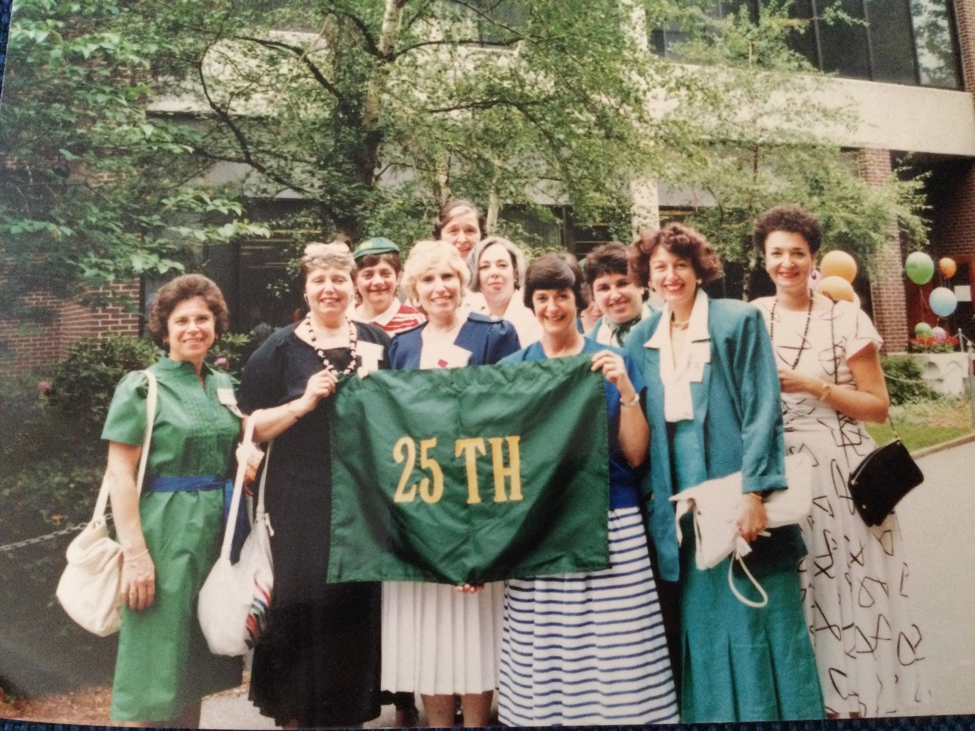 Alumni from the Class of 1961 celebrate their 25th reunion on the Doble Campus in 1986