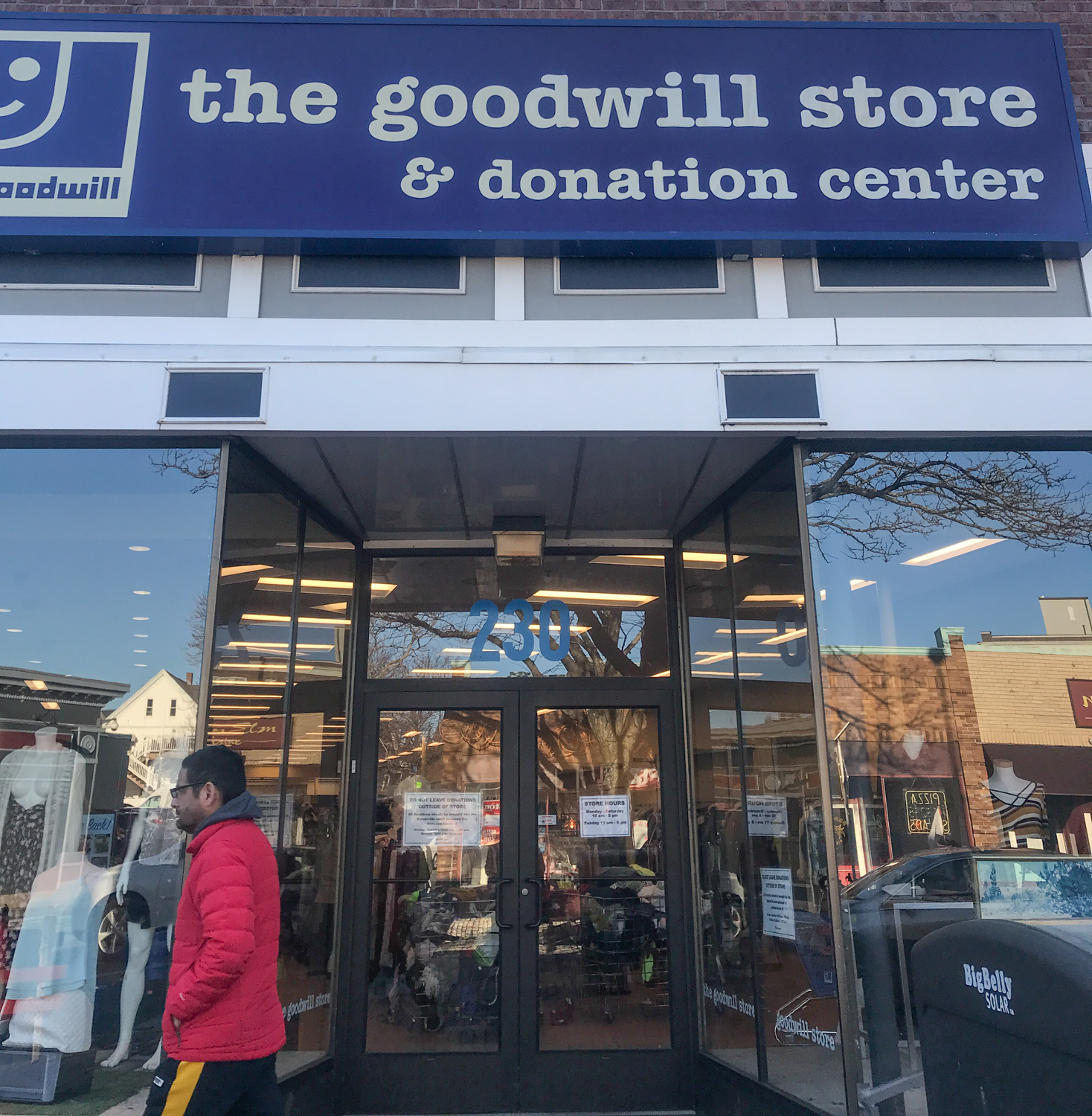 Street view of Goodwill store.