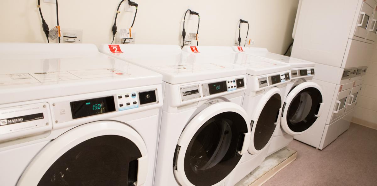 Wendell Suites laundry room 